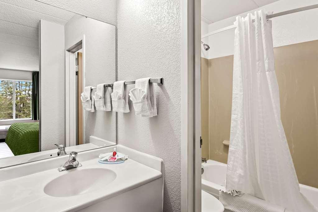 Econo Lodge Willowbrook Camera foto