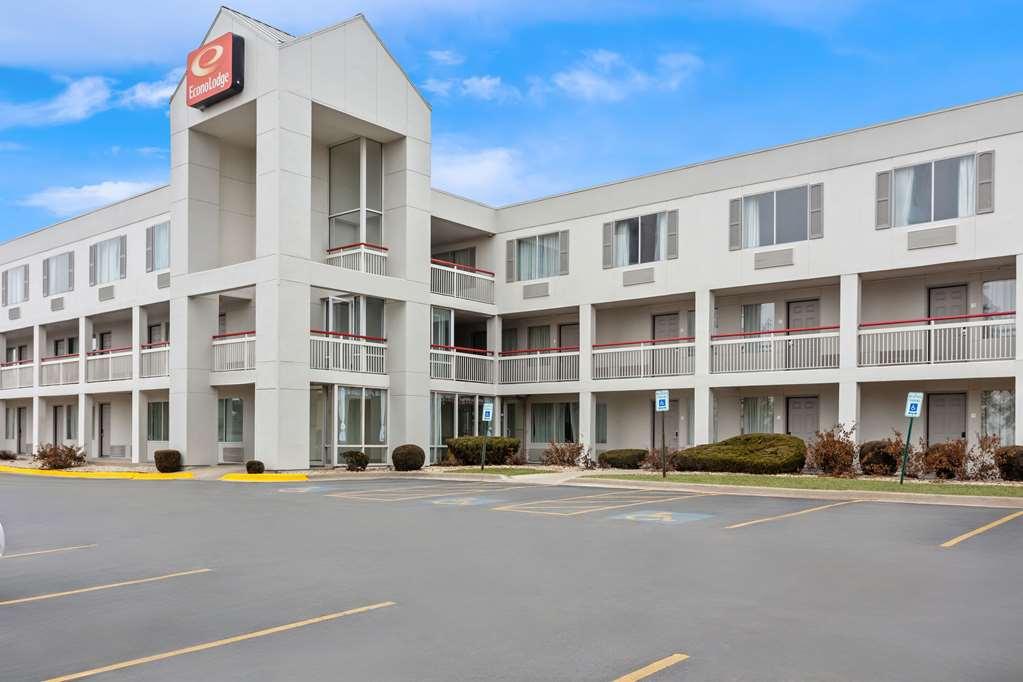 Econo Lodge Willowbrook Esterno foto